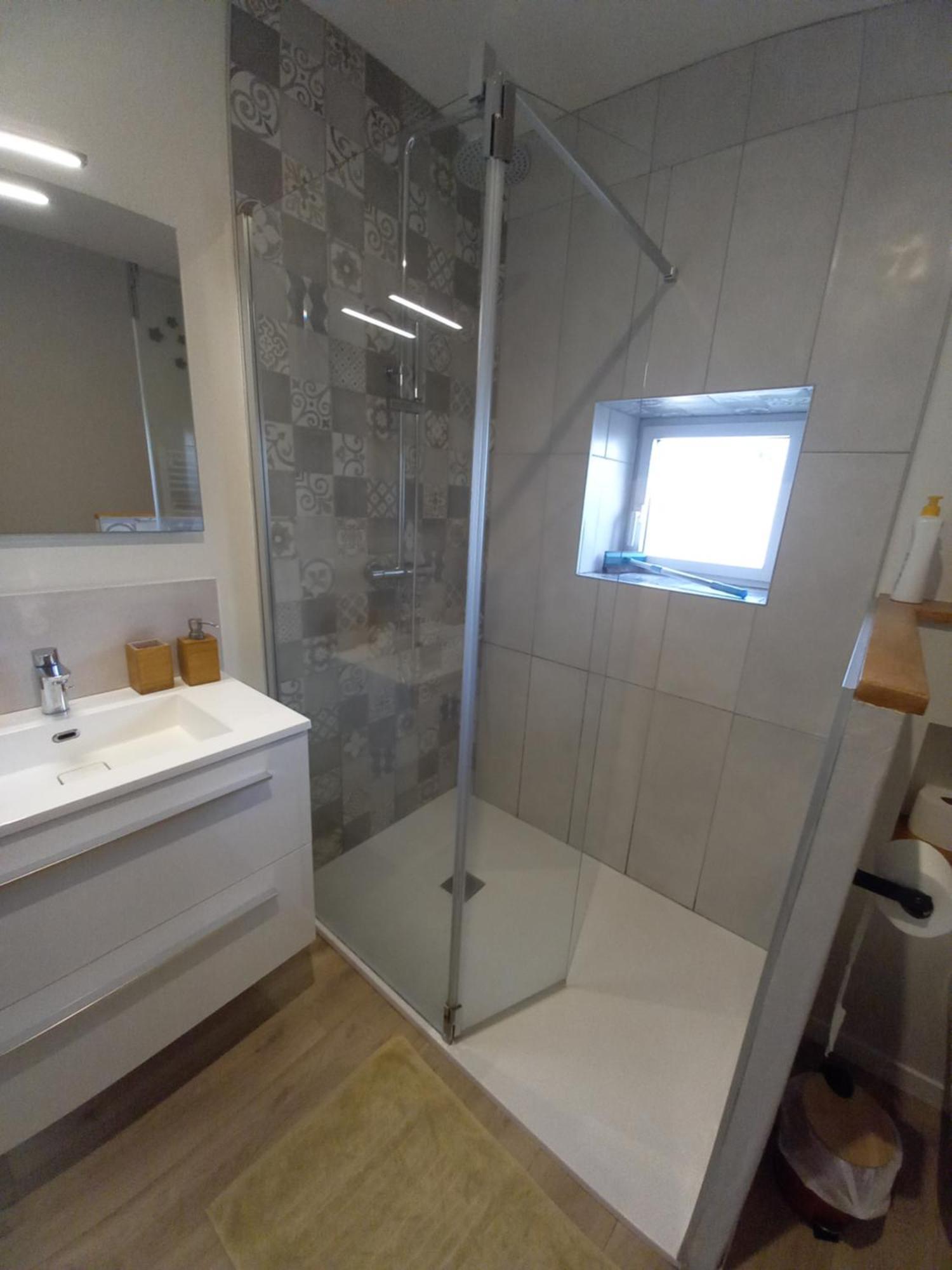 Gite La Petite Maison Montournais Экстерьер фото